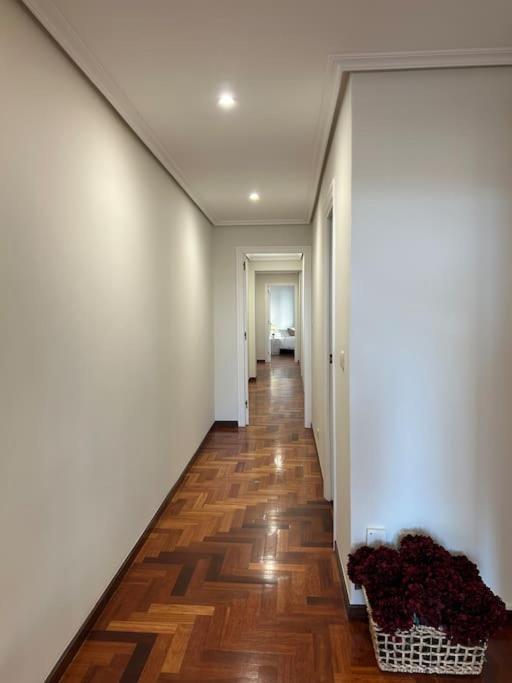 Centrico Apartamento Con Terraza Integrada Apartment Vigo Exterior photo